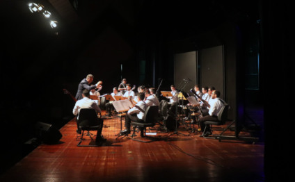 Evento gratuito no Teatro Glauce Rocha reúne grandes nomes do violão em homenagem a Levino Albano da Conceição - Foto: Divulgação