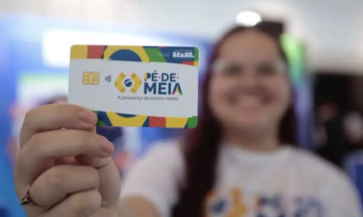 O valor de R$ 200 é referente à frequência nas aulas e será repassado até o dia 2 de junho. Foto: Reprodução/ Agência Brasil