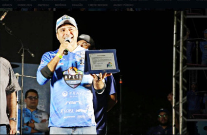 Torneio de Pesca movimenta R$ 4,5 milhões e homenageia idealizador do evento, Stênio Congro Neto