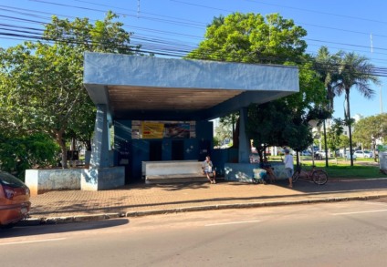 Banheiros da praça 'Senador Ramez Tebet' vão passar por manutenção