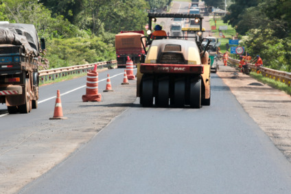 Quem transitar pela rodovia precisa ficar atento à sinalização. Foto: Rachid Waqued /CCR MSVia