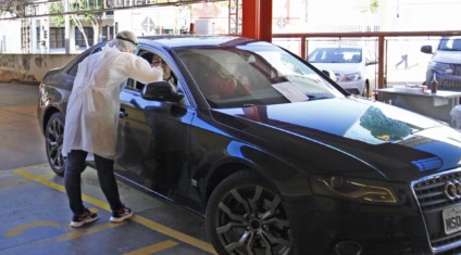 A vacinação estará disponível até às 16h deste sábado (10) - Foto: Secretaria de estado de Saúde