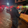 Colisão em carro parado causa capotamento de Pálio no Novo Aeroporto