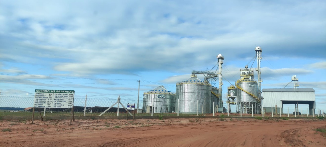 olícia recupera cargas de soja após roubo em silo da zona rural de Bandeirantes.