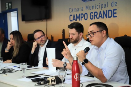 Odilon depõe na CPI do Transporte e detalha falhas da Agereg