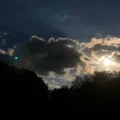 O céu tem poucas nuvens e ventos têm intensidade fraca em boa parte de MS - Foto: Arquivo RCN67
