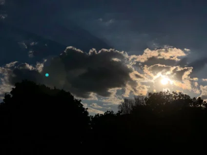O céu tem poucas nuvens e ventos têm intensidade fraca em boa parte de MS - Foto: Arquivo RCN67