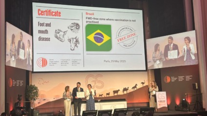 Cerimônia de certificação da OMSA em Paris