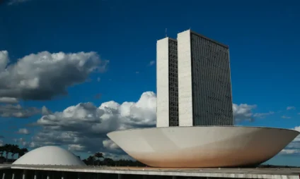 Texto aprovado na CCJ da Câmara altera o ECA - Foto: Marcello Casal Jr/Agência Brasil