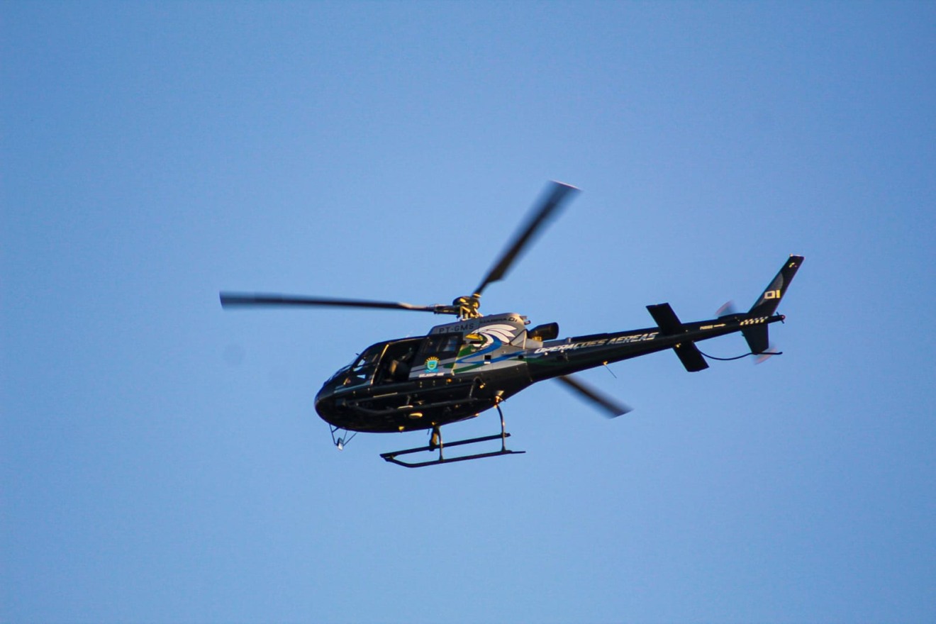 Helicóptero do Comando-Geral da Polícia Militar foi utilizado na operação (Foto: Polícia Civil) Helicóptero do Comando-Geral da Polícia Militar foi utilizado na operação (Foto: Polícia Civil)