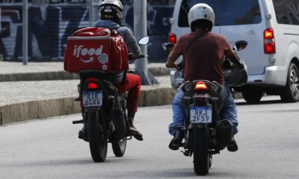 Trabalho informal cresce e atinge 32,5 milhões no país