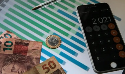 Governo amplia isenção do Imposto de Renda