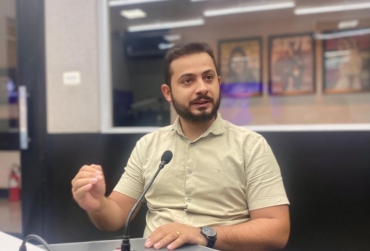 O presidente da Abrasel Costa Leste, Brenner Salviano, tem liderado um movimento de articulação junto ao Legislativo para defender o projeto- Foto: Antônio Luiz/JPnews
