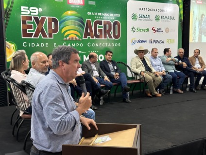 Eduardo Riedel participou da abertura da Ecpoagro, em Dourados. / Foto: Jhonatan Xavier/RCN67
