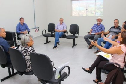 Parceria entre Prefeitura e feirantes promete novo impulso para a tradicional feira de Três Lagoas. Parceria entre Prefeitura e feirantes promete novo impulso para a tradicional feira de Três Lagoas.