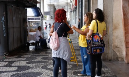 Participantes que nasceram em maio e junho recebem parcela do Pé-de-Meia nesta quarta-feira