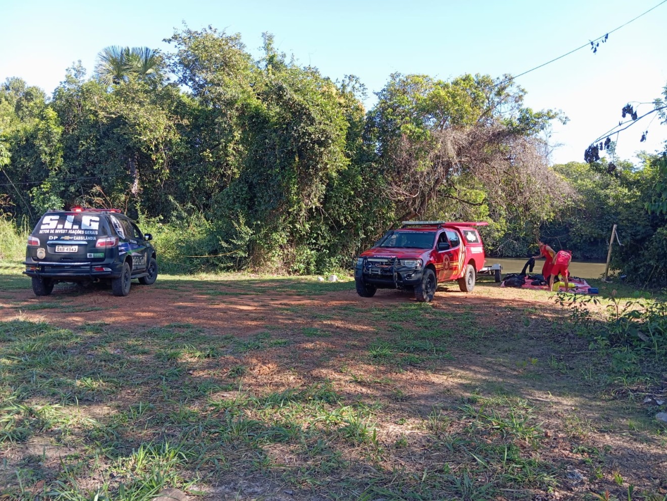 Equipes do Corpo de Bombeiro ajudam nas buscas pelo Rio Aporé - Foto: Reprodução/ PCMS