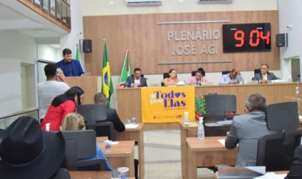 Exonerações e renomeações: prefeito de Paranaíba reorganiza equipe e base política