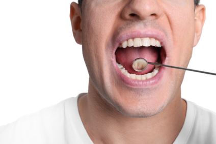 O atendimento de um dentista qualificado é o mais importante - Foto: Shutterstock O atendimento de um dentista qualificado é o mais importante - Foto: Shutterstock