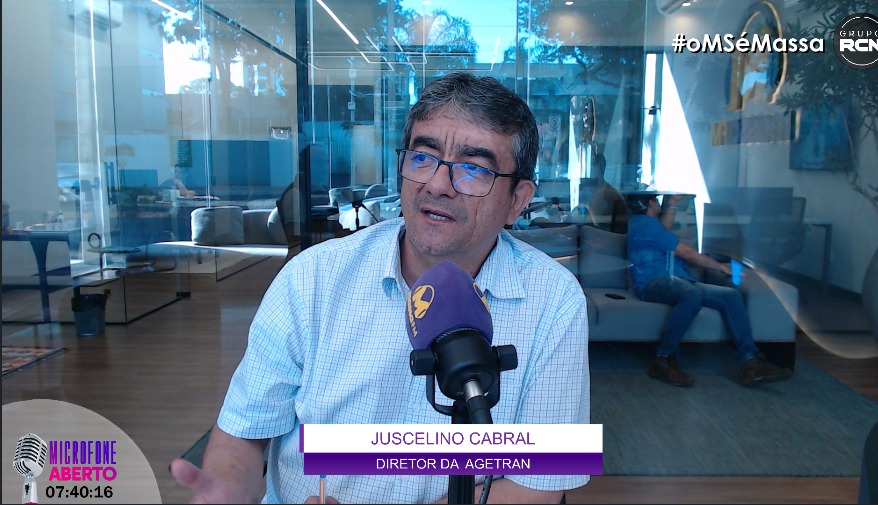 O diretor-presidente da Agetran, Juscelino Cabral, participou do Microfone Aberto desta quinta. (Foto: Reprodução)
