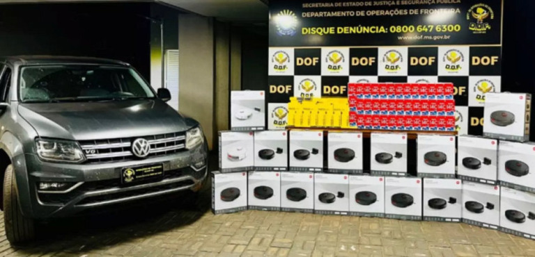 O valor estimado da carga apreendida é de R$ 482 mil. O material e o veículo foram encaminhados à Delegacia da Polícia Federal em Dourados (Foto: Divulgação DOF)