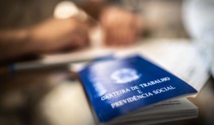Em abril, 366 pessoas foram contratadas - Foto: Reprodução/ Getty Images