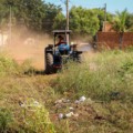 Prefeitura cancela multas por terrenos sujos e inicia nova política de limpeza urbana