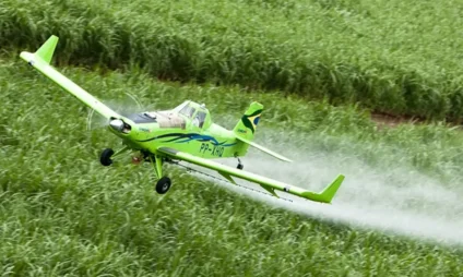 Relatório critica pulverização aérea e falta de fiscalização - Foto: Divulgação/Cenipa
