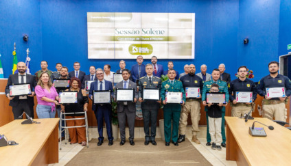 Câmara reconhece forças de segurança e lideranças locais
