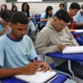 Nascidos em maio e junho recebem parcela do Pé-de-Meia nesta quarta