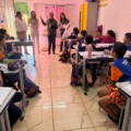 115 estudantes do distrito de São Domingos foram contemplados - Foto: Reprodução/ Assessoria