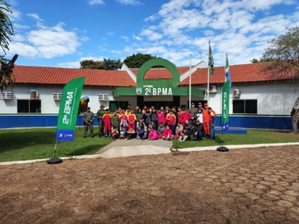 A atividade proporcionou aos jovens uma experiência prática e educativa sobre a importância da preservação ambiental. (Divulgação/2ºBPMA)
