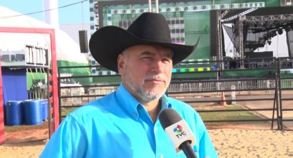 Tricampeão mundial de montaria e presidente da PBR Brasil marca presença em rodeio da Expotrês