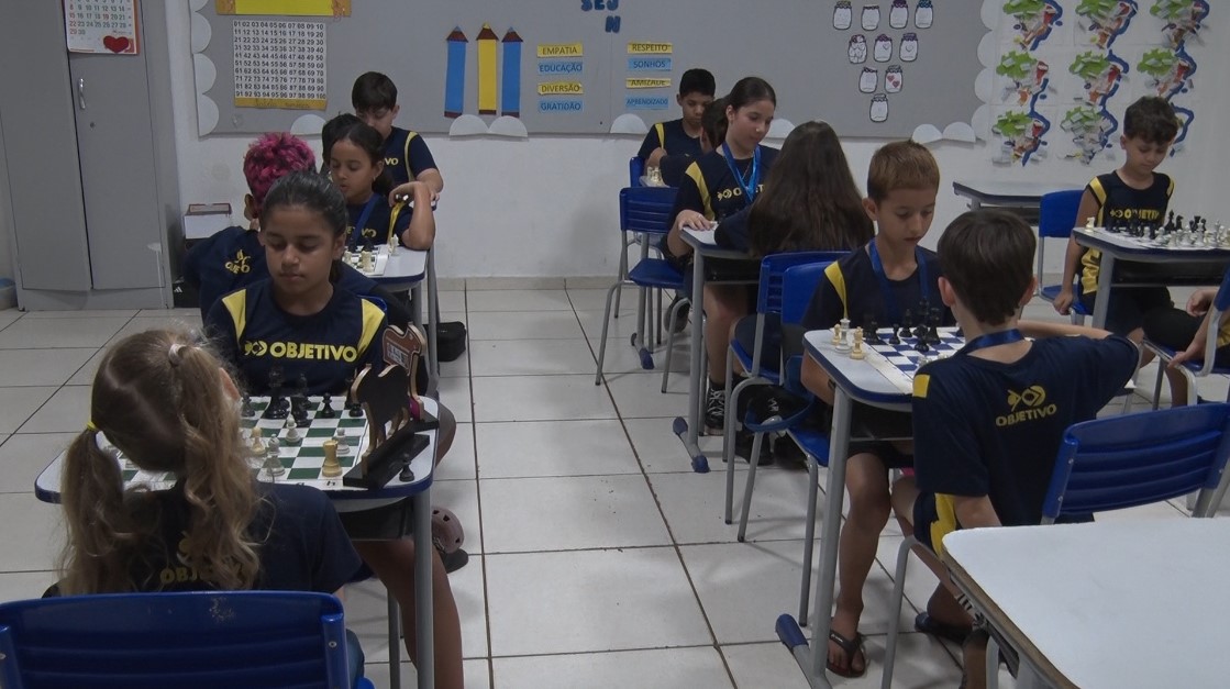Três Lagoas sediou no último sábado (21), a 14ª etapa da Liga dos Enxadristas, um torneio oficial que bateu recorde de participantes. Foto: Reprodução/TVC HD.