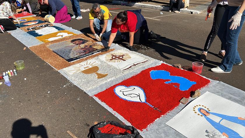 A celebração de Corpus Christi promete reunir centenas de fiéis e reforçar a união da comunidade católica - Foto: Arquivo
