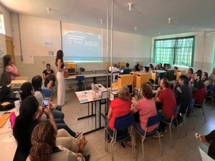 O projeto já orientou 160 profissionais sobre  prevenção à gravidez na adolescência e acesso aos métodos contraceptivos - Foto: Reprodução Agência de Notícias MS