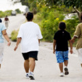 Tratamento da obesidade infantil começa com os pais, afirma especialista