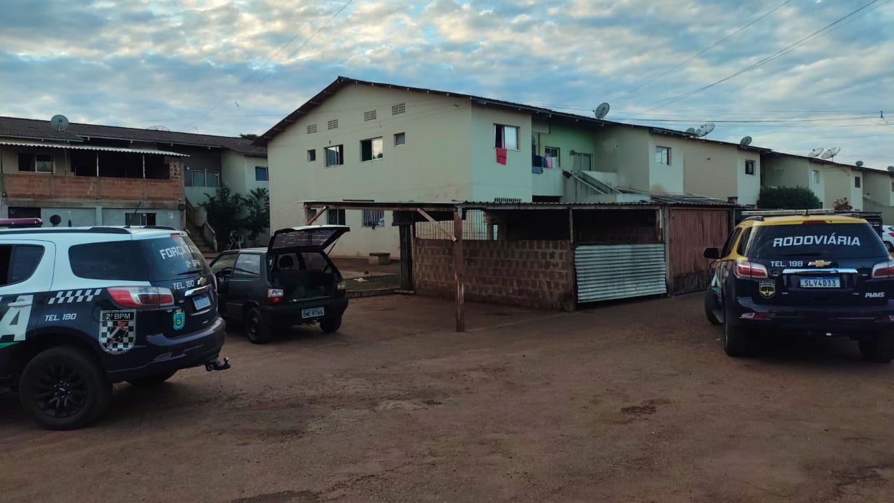Ação conjunta entre Policiais rodoviários militares e da Força Tática lograram êxito em recuperar o veículo: Divulgação/Polícia Militar 