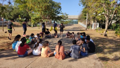 Iniciativa é organizada por estudantes e professores da UFMS e atende famílias sem acesso a eventos pagos - Foto: Arquivo da Agecom