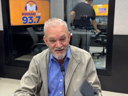 Geraldo Resende nos estúdios da Massa FM Campo Grande - Foto: Adriano Hany/Portal RCN67