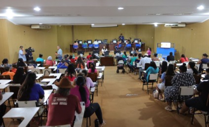 Neste segunda edição os atendimentos serão realizados através de senhas, sendo distribuídas 100 senhas no período matutino com início do atendimento às 7h e entrega de senhas às 11h para atendimento no período vespertino. 
(Foto: A. Frota)