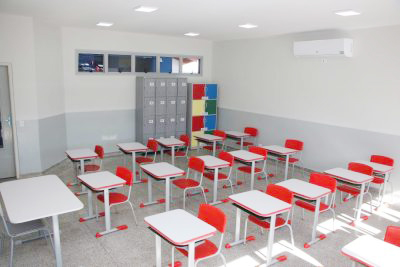 Cada escola recebeu três novas salas de aula, dois banheiros comuns e dois adaptados. Foto: Arquivo.