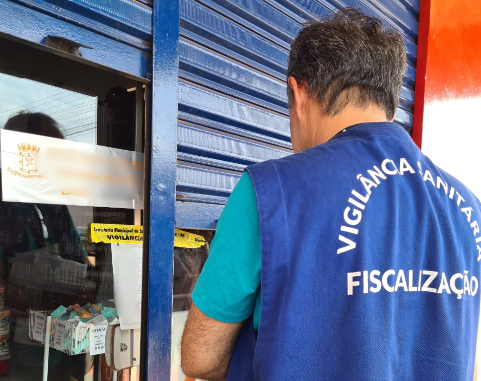 Motéis e sex shops são alvos de fiscalização sanitária às vésperas do Dia dos Namorados