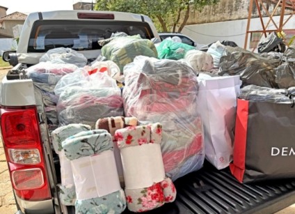 Escolas municipais arrecadam 400 kg de doações para famílias no inverno