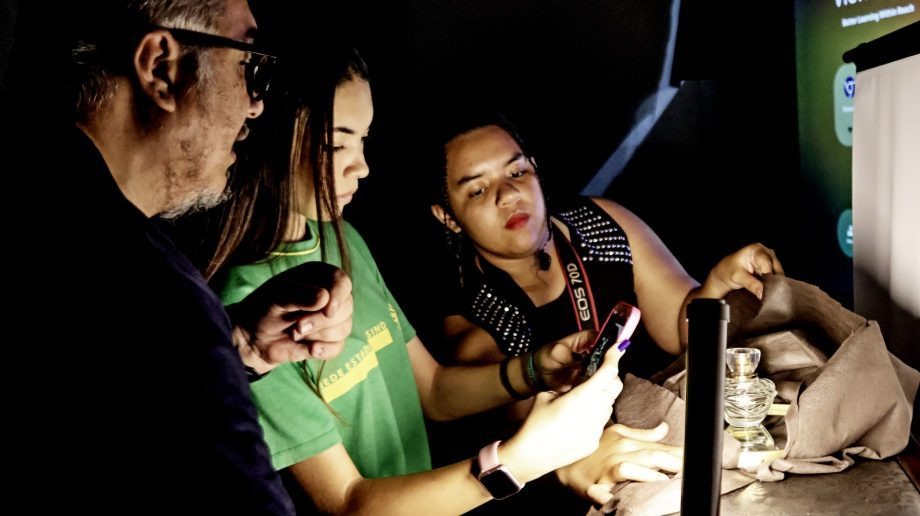 O curso é destinado a interessados a partir de 14 anos, que possuam um smartphone ou câmera fotográfica. Foto: Divulgação