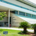 Quem preferir atendimento presencial pode procurar a Central de Atendimento ao Cidadão (CAC), das 8h às 16h - Foto: Divulgação/Prefeitura de CG