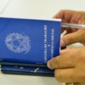 Os interessados devem levar a Carteira de Trabalho física ou digital até a sede da Funsat - Foto: Arquivo RCN67