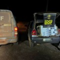 No interior do automóvel foram encontrados 617 aparelhos de telefone celular, avaliados em aproximadamente R$ 1,6 milhão. (Divulgação/DOF)
