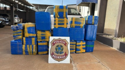 PF apreende 350 kg de maconha no distrito de Arapuá