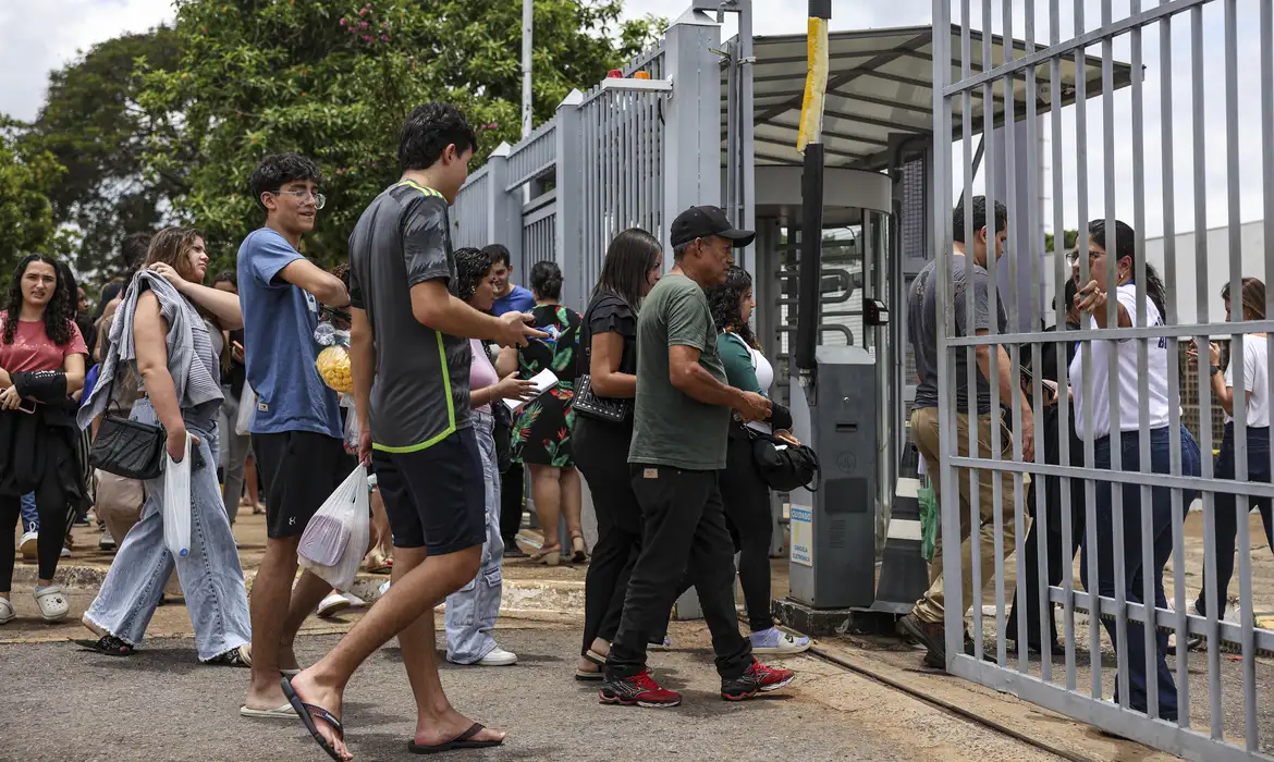 A taxa de R$ 85 pode ser paga por meio de boleto, gerado na Página do Participante, Pix, cartão de crédito ou débito em conta corrente ou poupança (a depender do banco). Foto: Reprodução/Agência Brasil